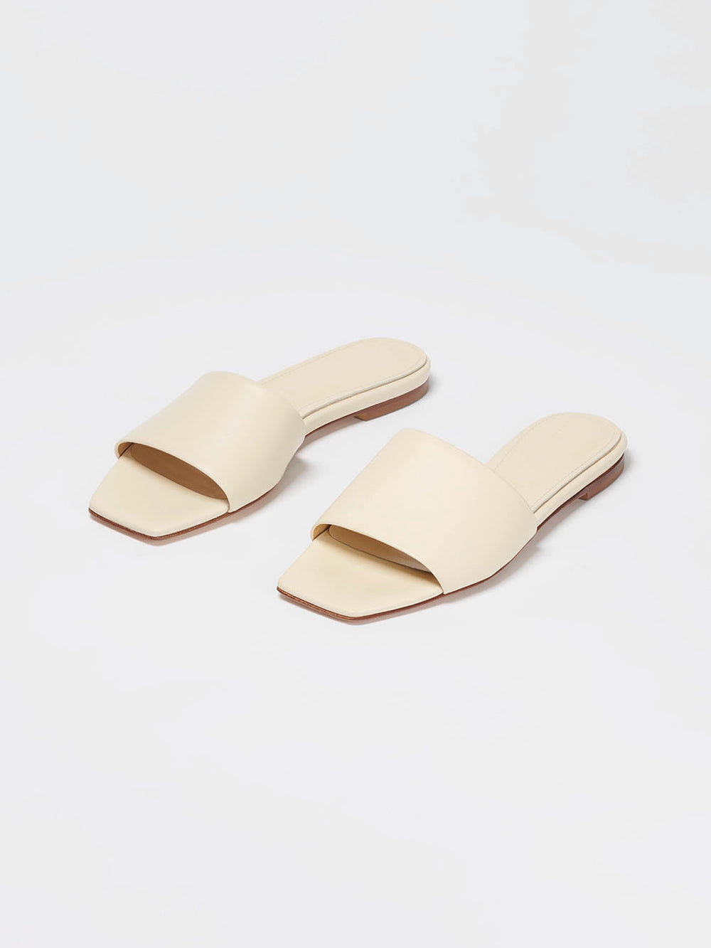 Sandals – Aeyde