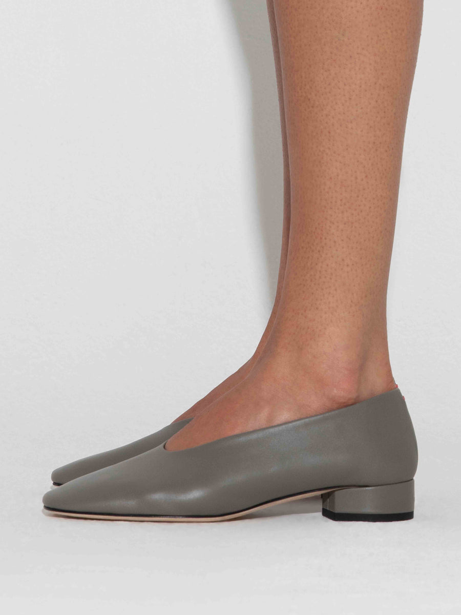 Delia Leather Ballet Flats