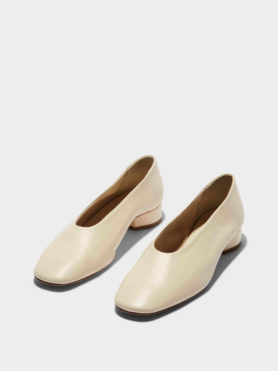 Delia Leather Ballet Flats