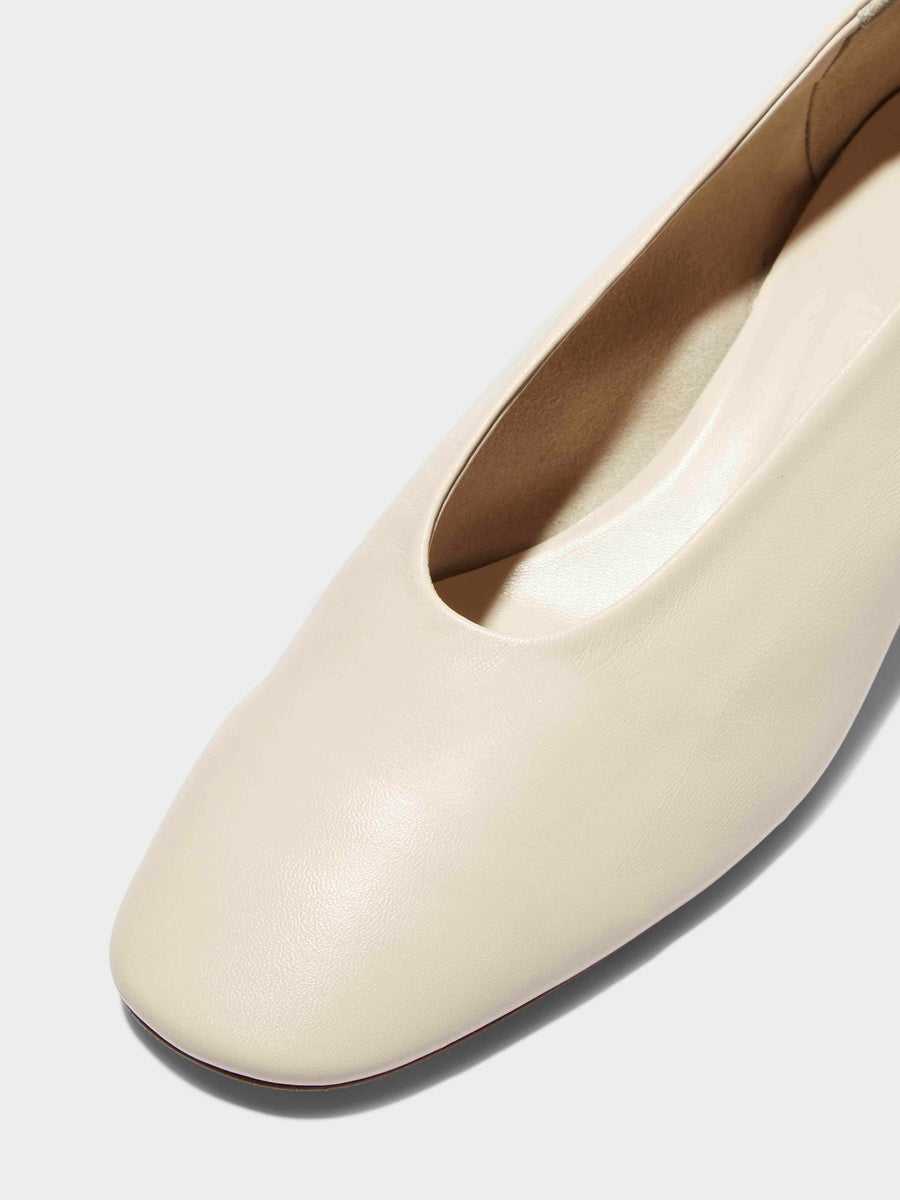 Delia Leather Ballet Flats