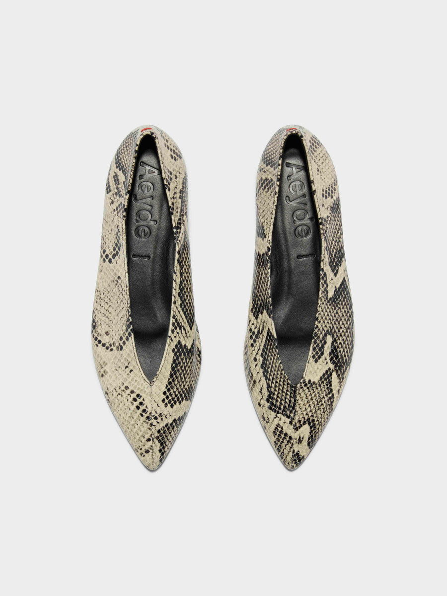 Moa Leather Ballet Flats