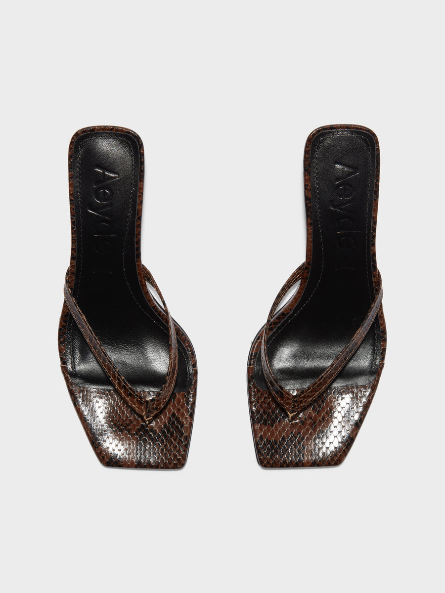 Wilma Leather Toe-Post Sandals