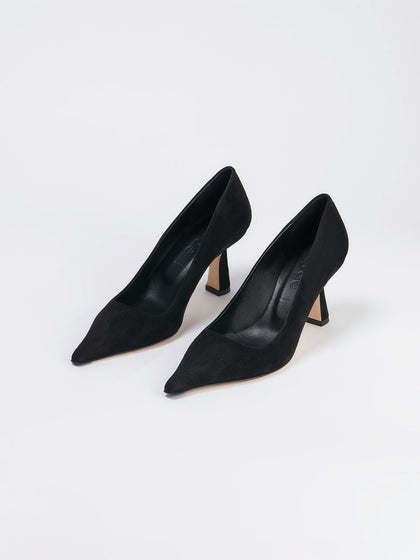 Buy online Black Faux Suede Pumps from heels for Women by Carlton London  for ₹3219 at 8% off | 2024 Limeroad.com