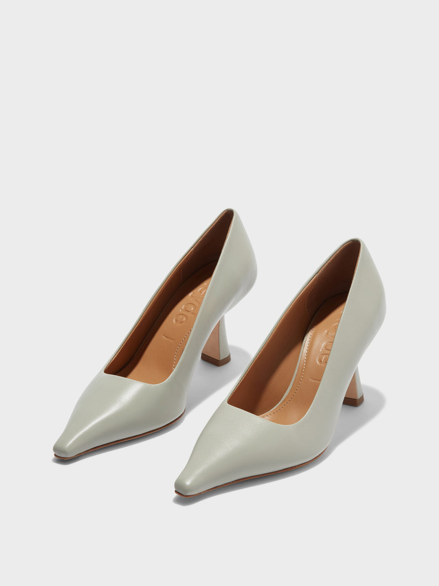 Zandra Leather Pumps