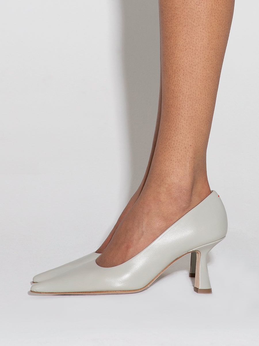 Zandra Leather Pumps